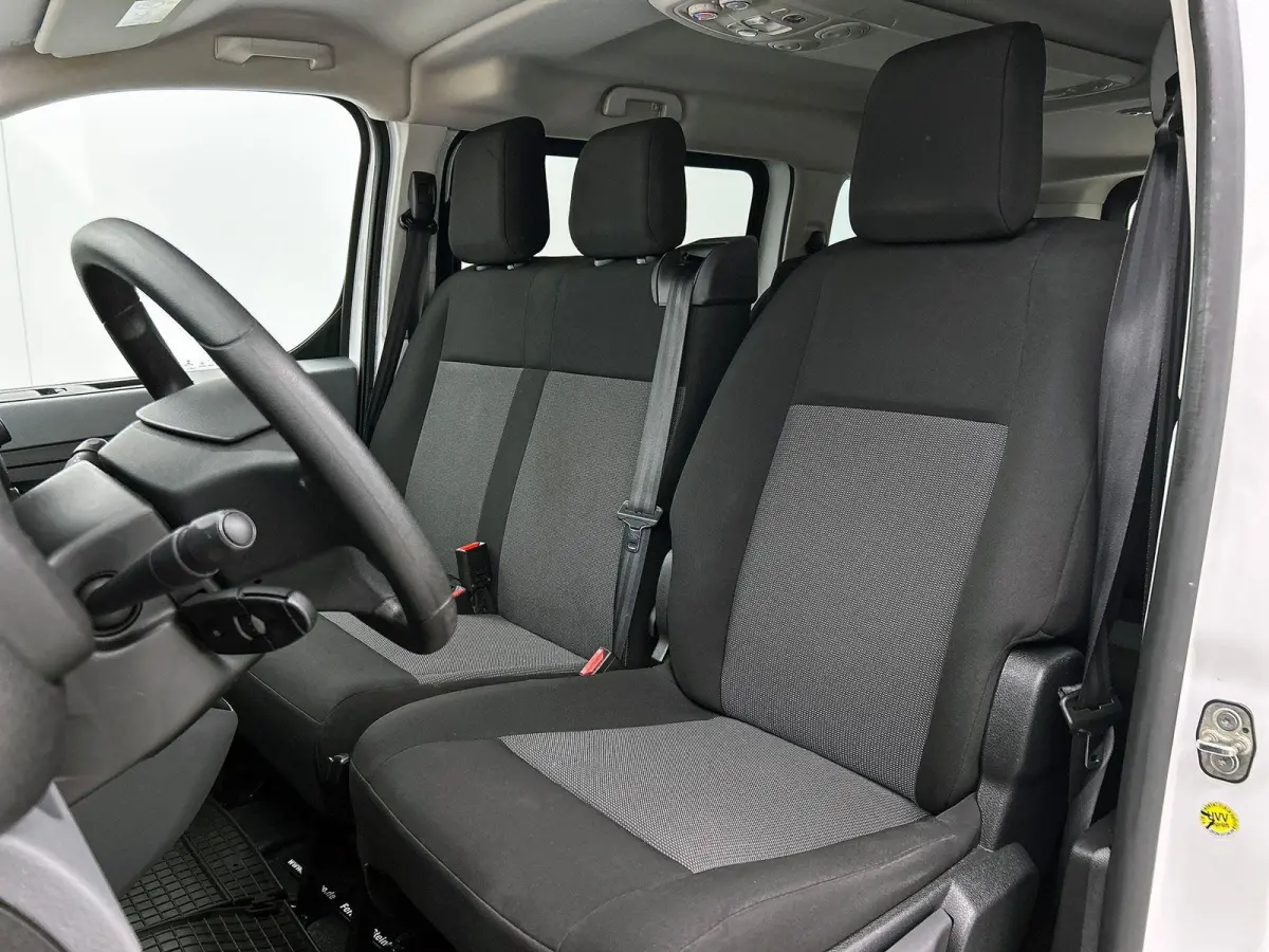 1.5 CDTI L3H1 9persoons PERSONENBUS Prijs is incl. BTW/BPM Navigatie Apple Carplay/ Android Auto Airco Cruise control Radio Parkeersensoren