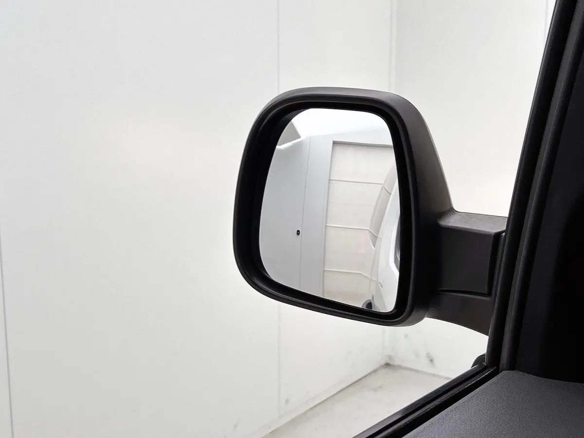1.5 CDTI L3H1 9persoons PERSONENBUS Prijs is incl. BTW/BPM Navigatie Apple Carplay/ Android Auto Airco Cruise control Radio Parkeersensoren