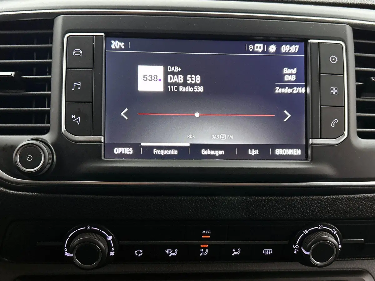 1.5 CDTI L3H1 9persoons PERSONENBUS Prijs is incl. BTW/BPM Navigatie Apple Carplay/ Android Auto Airco Cruise control Radio Parkeersensoren