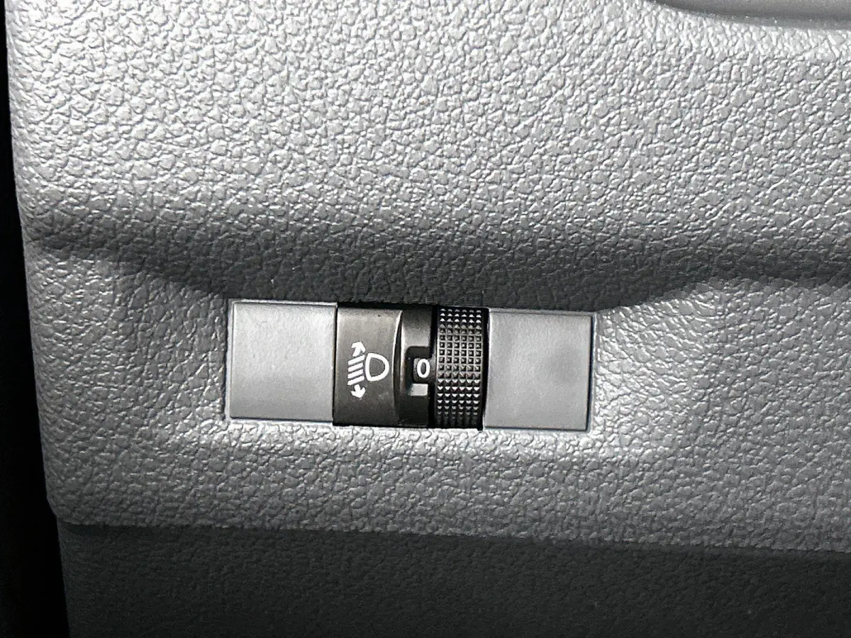 1.5 CDTI L3H1 9persoons PERSONENBUS Prijs is incl. BTW/BPM Navigatie Apple Carplay/ Android Auto Airco Cruise control Radio Parkeersensoren
