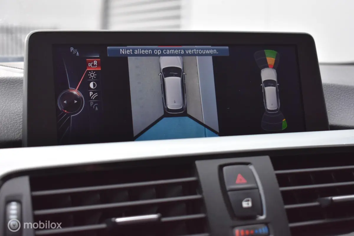 335i xDrive High Executive Panorama HUD Dodehoek ACC Keyless
