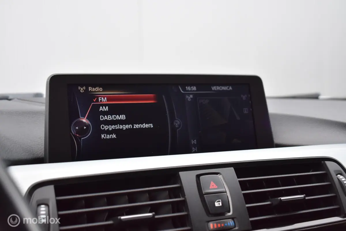 335i xDrive High Executive Panorama HUD Dodehoek ACC Keyless