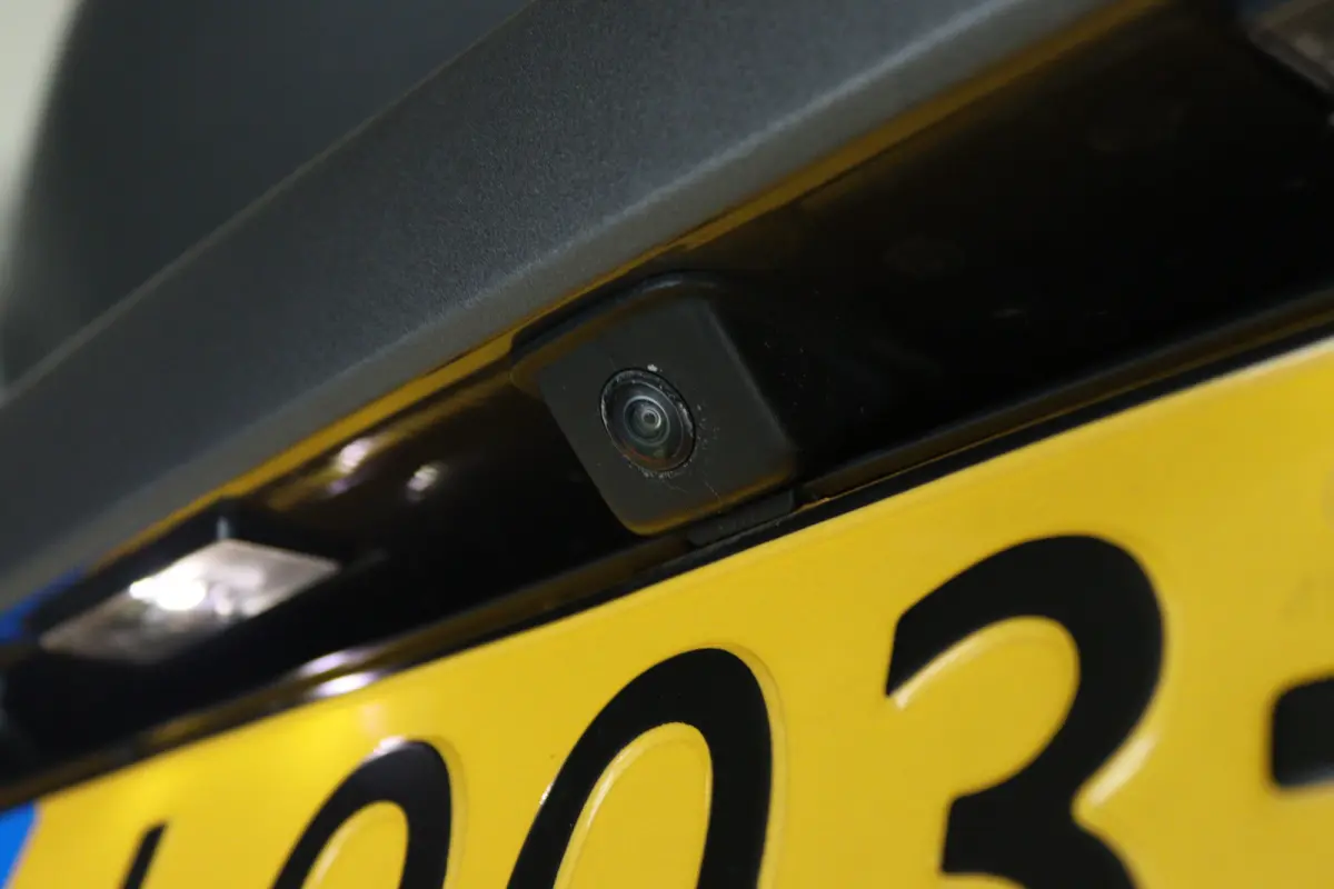 1.2 Turbo Allure | Cruise Control |  Camera | Carplay | Navi | i-Cockpit | LED | Lichtmetaal | Climate