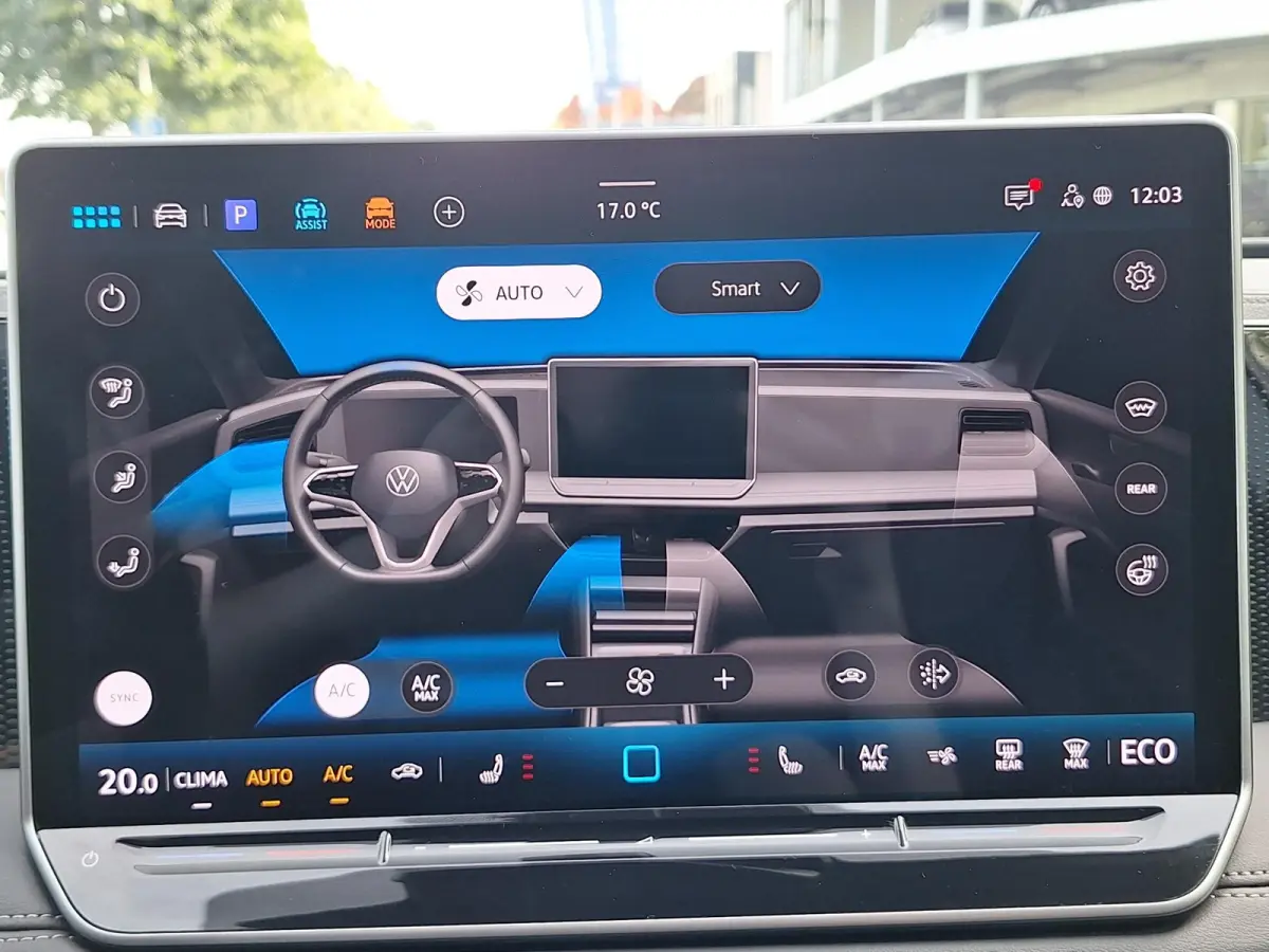 1.5 eHybrid Life Edition (Trekhaak,Camera,Navi)