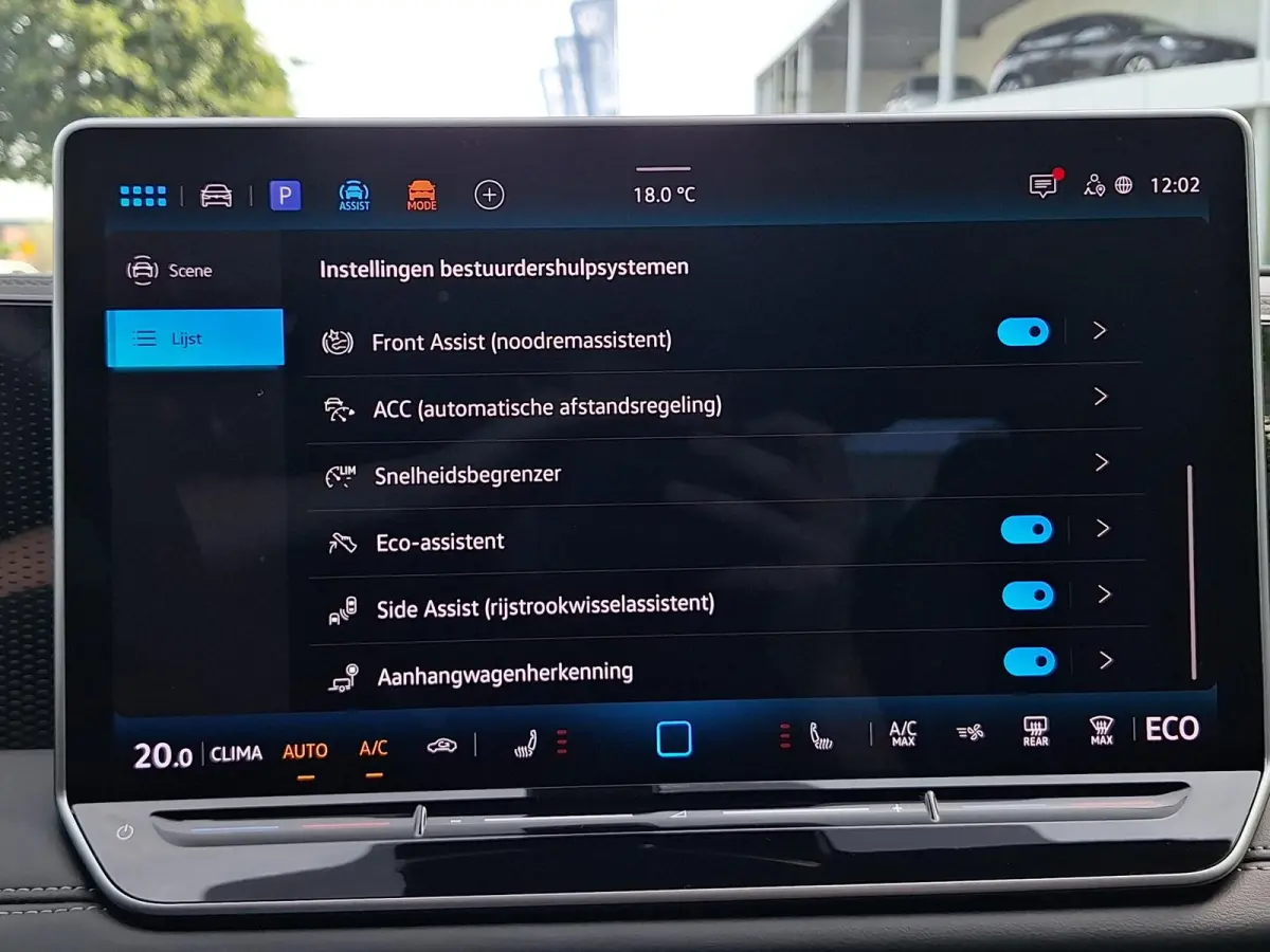1.5 eHybrid Life Edition (Trekhaak,Camera,Navi)