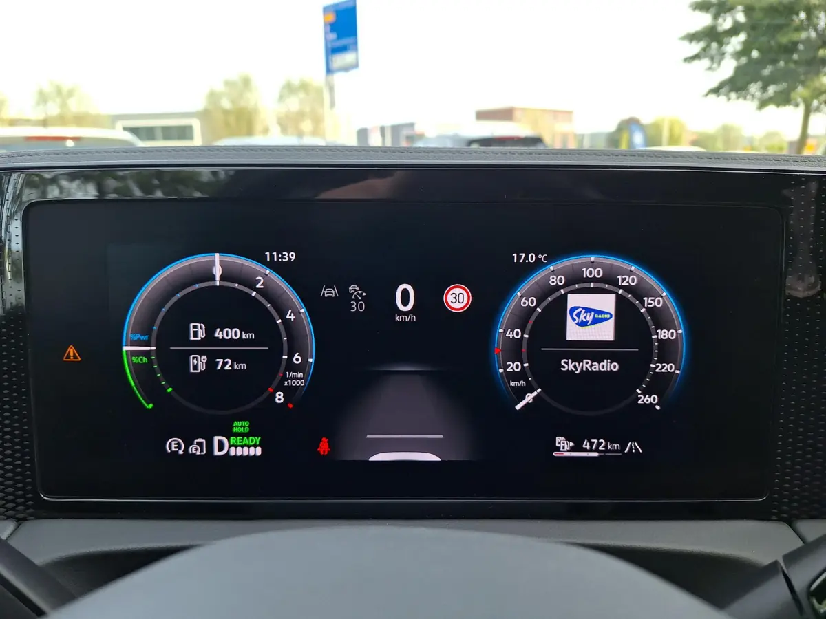 1.5 eHybrid Life Edition (Trekhaak,Camera,Navi)