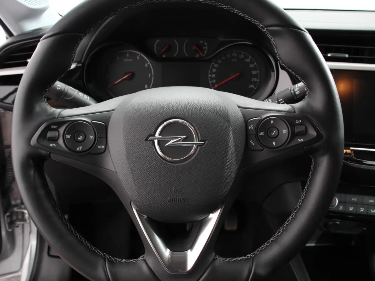 1.2 Edition Navigatie Apple Carplay/Android Auto Airco Camera Parkeer sensoren Cruise Control Lichtmetalen Velgen