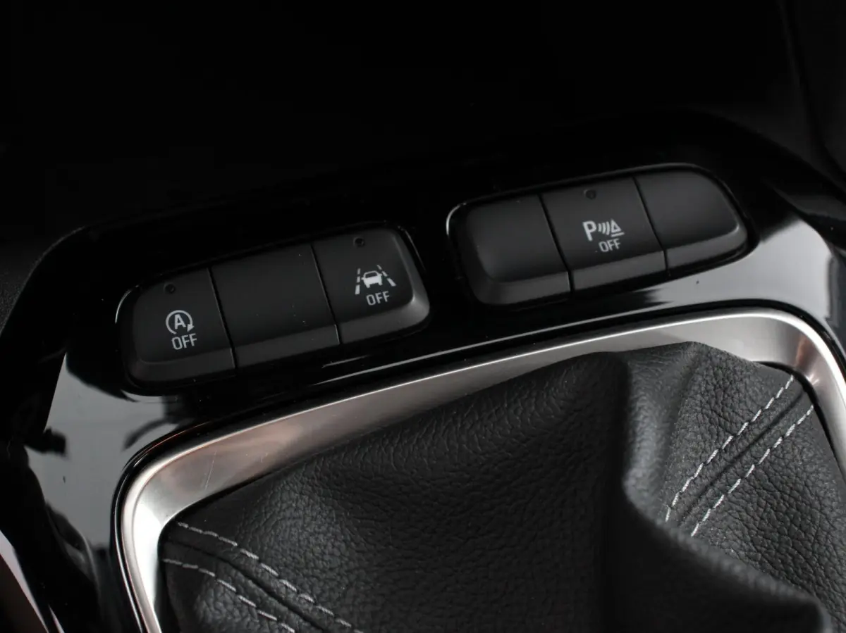 1.2 Edition Navigatie Apple Carplay/Android Auto Airco Camera Parkeer sensoren Cruise Control Lichtmetalen Velgen