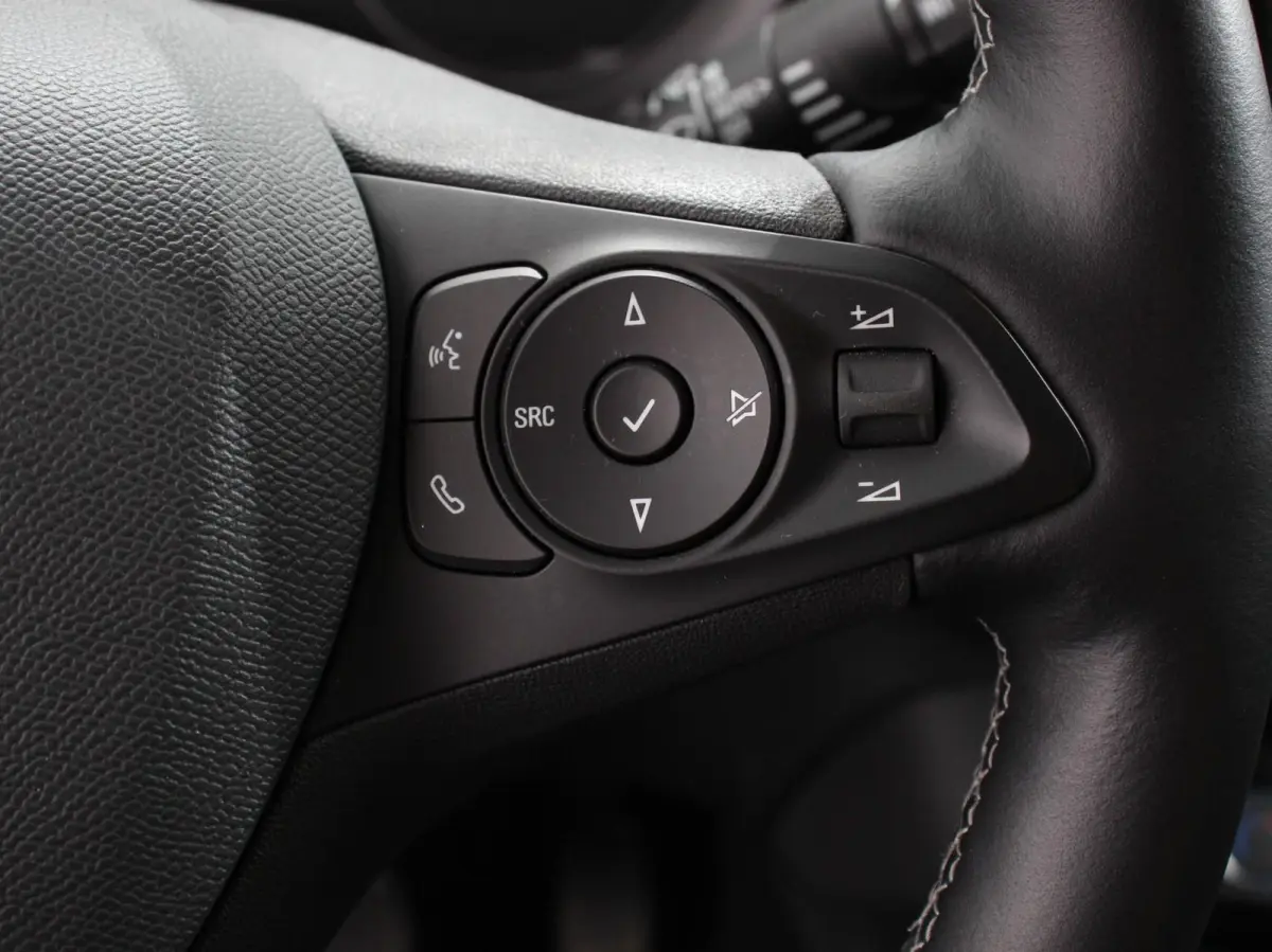 1.2 Edition Navigatie Apple Carplay/Android Auto Airco Camera Parkeer sensoren Cruise Control Lichtmetalen Velgen