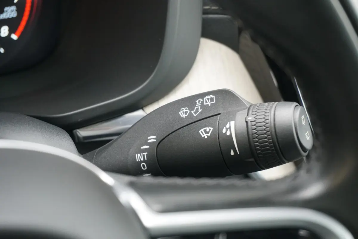 2.0 B5 Inscription + PANORAMA / 360 CAMERA / LEDER / TREKHAAK /
