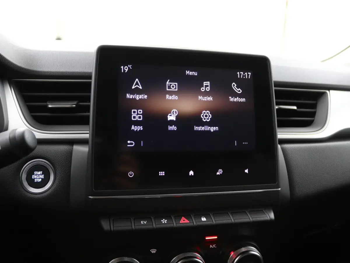 E-TECH plug-in hybrid 160 Intens | Parkeercamera | Navigatie |