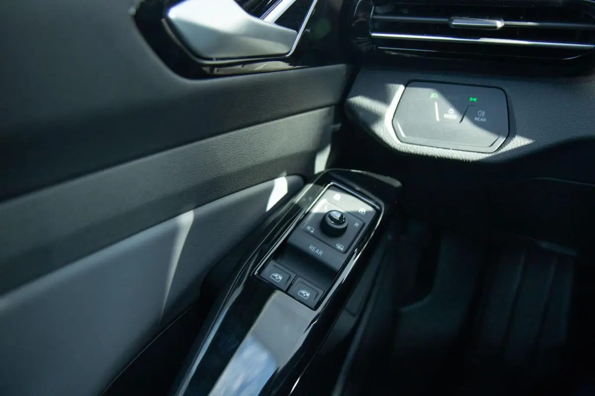 286pk Pro Limited Edition 77 kWh | Trekhaak | Apple Carplay/Android Auto