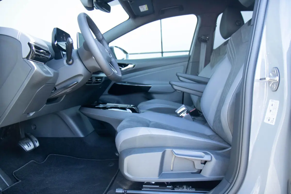 286pk Pro Limited Edition 77 kWh | Trekhaak | Apple Carplay/Android Auto