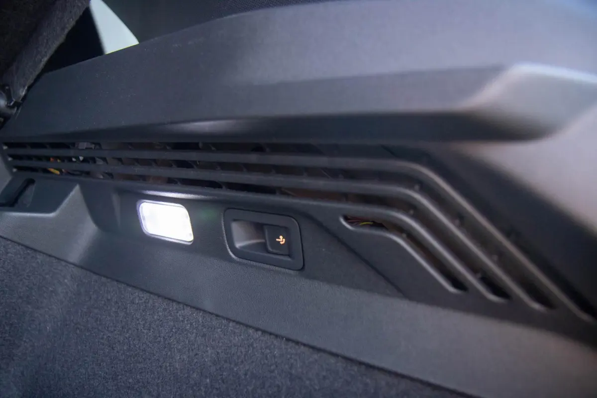 286pk Pro Limited Edition 77 kWh | Trekhaak | Apple Carplay/Android Auto