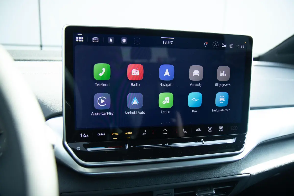 286pk Pro Limited Edition 77 kWh | Trekhaak | Apple Carplay/Android Auto