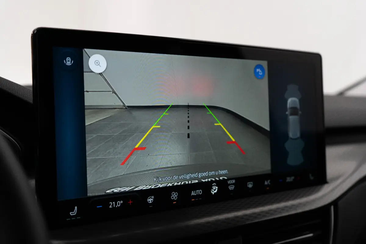 2.5 PHEV Titanium | Trekhaak | Cruise Control | Camera | Apple Carplay | Navigatie