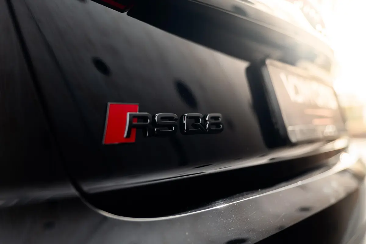 4.0 TFSI RS Q8 quattro | URBAN | Carbon | Dynamic Plus | Keramisch | Assist | Panorama | B&O |
