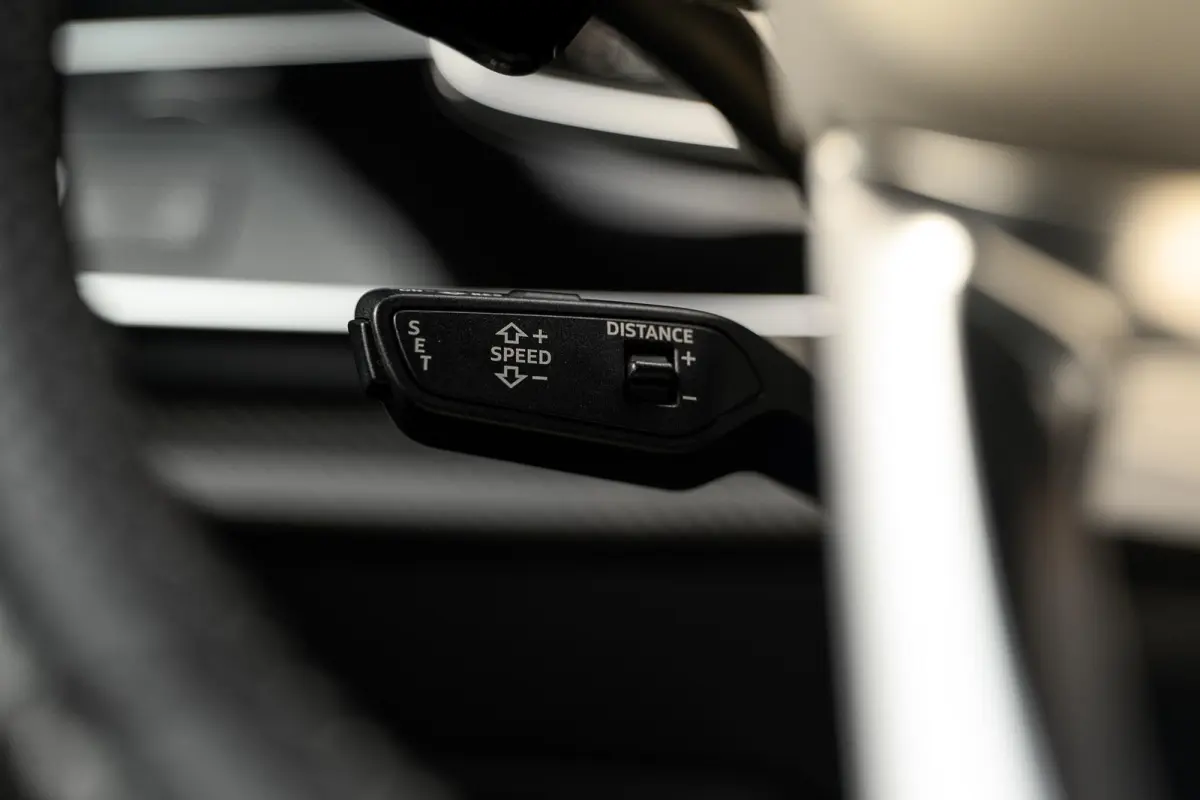 4.0 TFSI RS Q8 quattro | URBAN | Carbon | Dynamic Plus | Keramisch | Assist | Panorama | B&O |