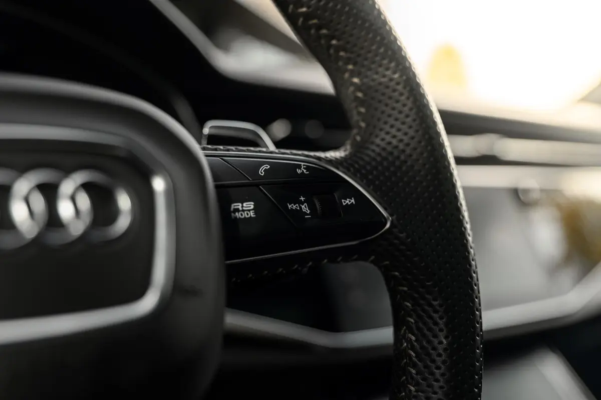 4.0 TFSI RS Q8 quattro | URBAN | Carbon | Dynamic Plus | Keramisch | Assist | Panorama | B&O |
