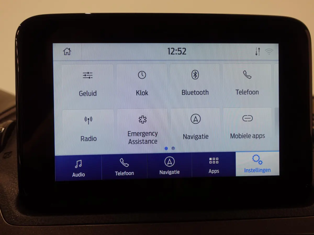 1.5 EcoBlue L2 Trend Automaat Navigatie Airco Parkeersensoren Cruise Control 3Zits Camera DAB+