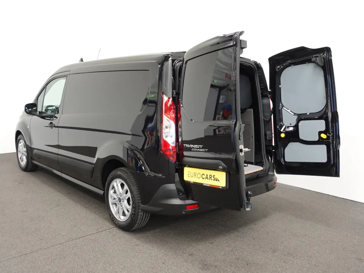 1.5 EcoBlue L2 Trend Automaat Navigatie Airco Parkeersensoren Cruise Control 3Zits Camera DAB+