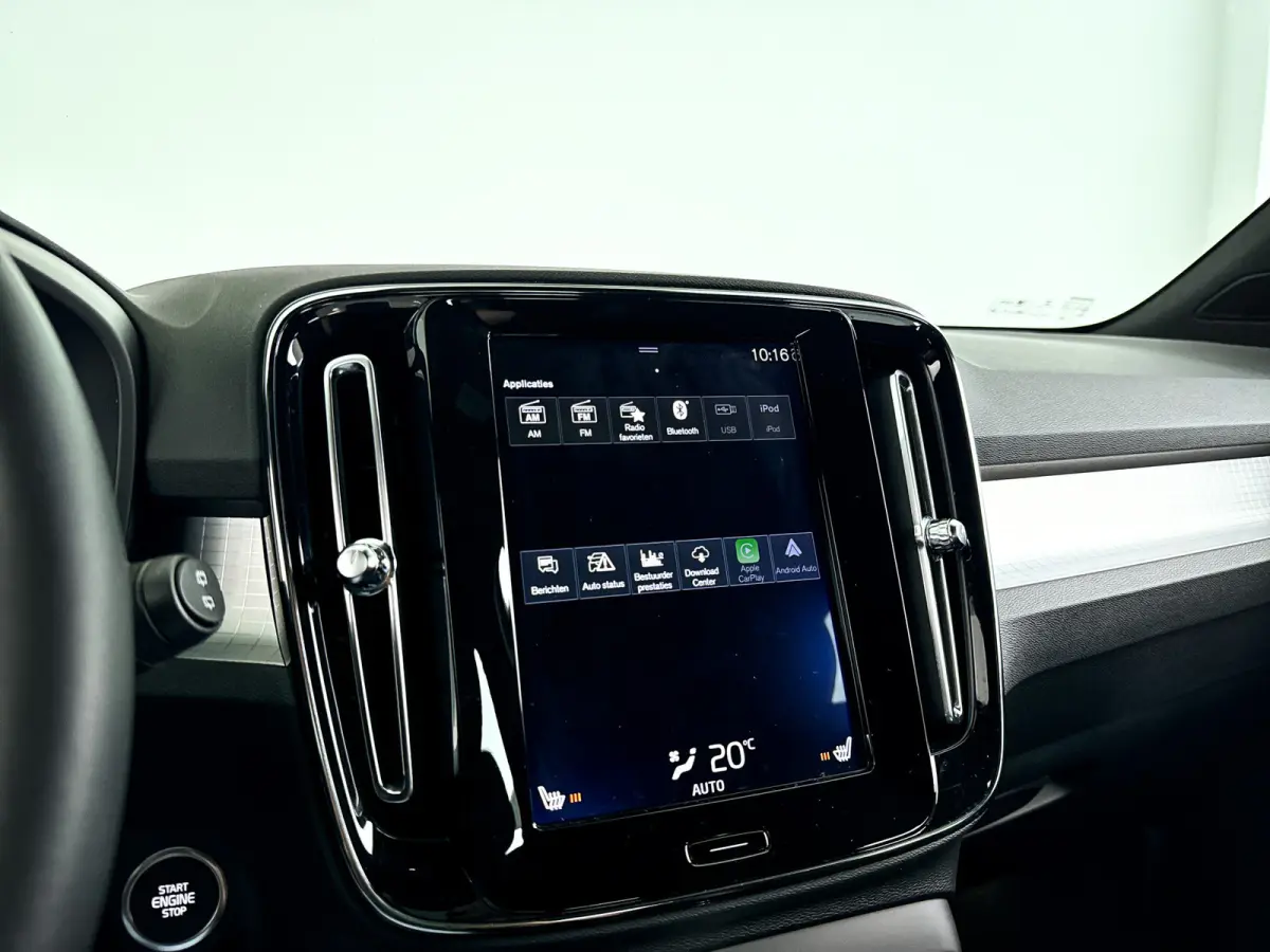 T3 Momentum Pro | Park assist | Stoelverwarming | Volvo On-call