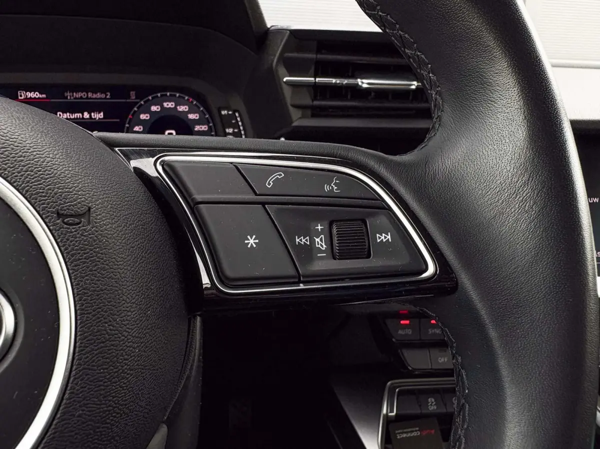 30 TFSI 110pk S-tronic Pro Line | Smartphone Interface | Adaptive Cruise | Climatronic