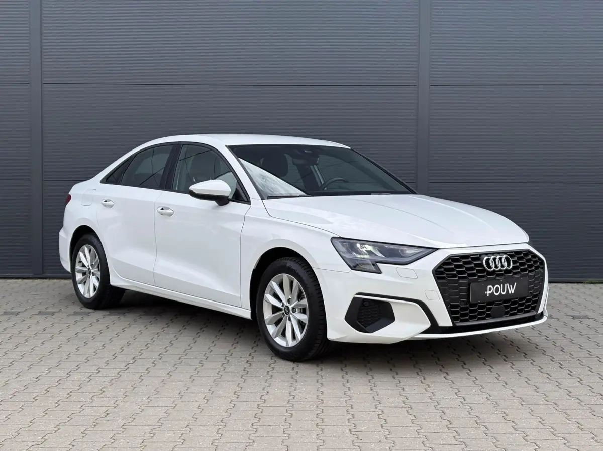 30 TFSI 110pk S-tronic Pro Line | Smartphone Interface | Adaptive Cruise | Climatronic