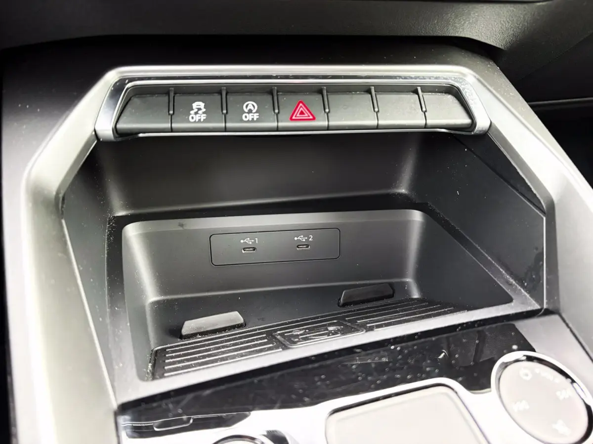 30 TFSI 110pk S-tronic Pro Line | Smartphone Interface | Adaptive Cruise | Climatronic