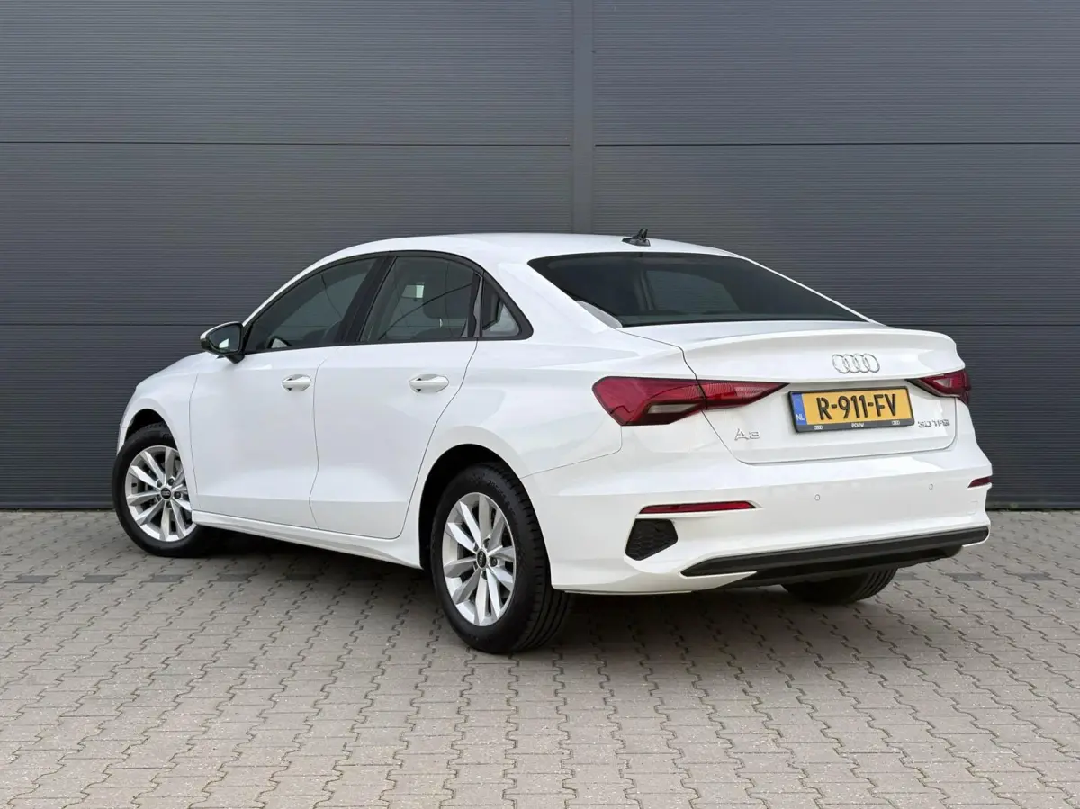 30 TFSI 110pk S-tronic Pro Line | Smartphone Interface | Adaptive Cruise | Climatronic