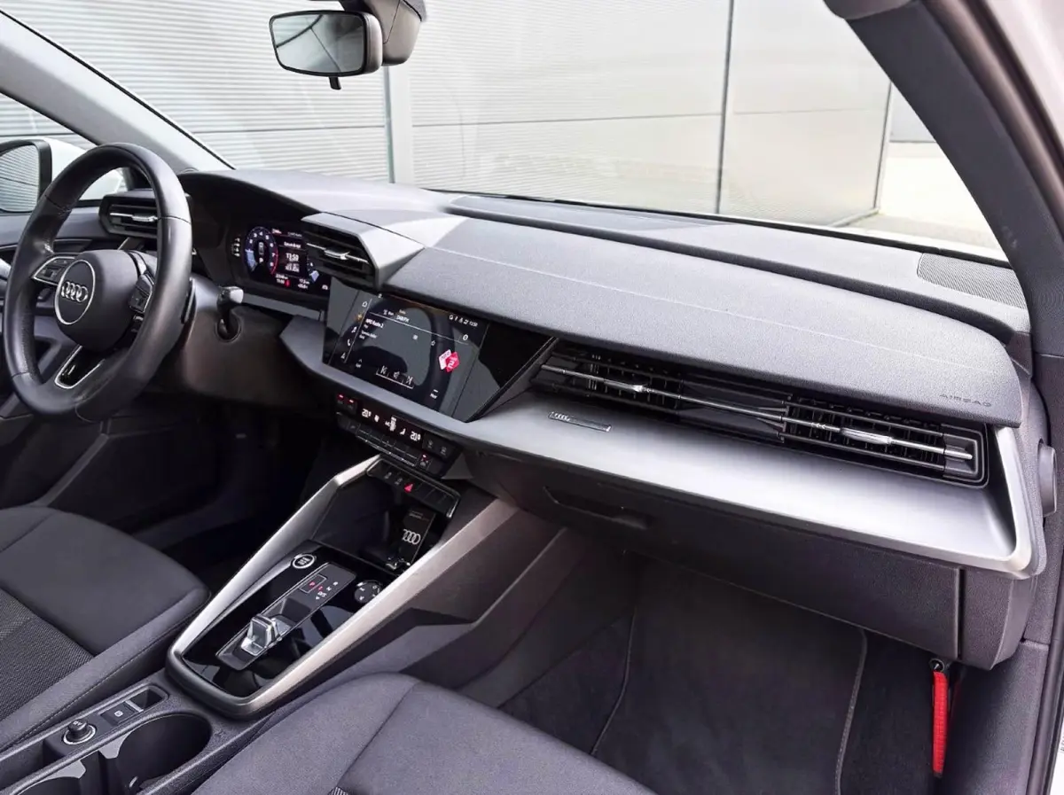 30 TFSI 110pk S-tronic Pro Line | Smartphone Interface | Adaptive Cruise | Climatronic