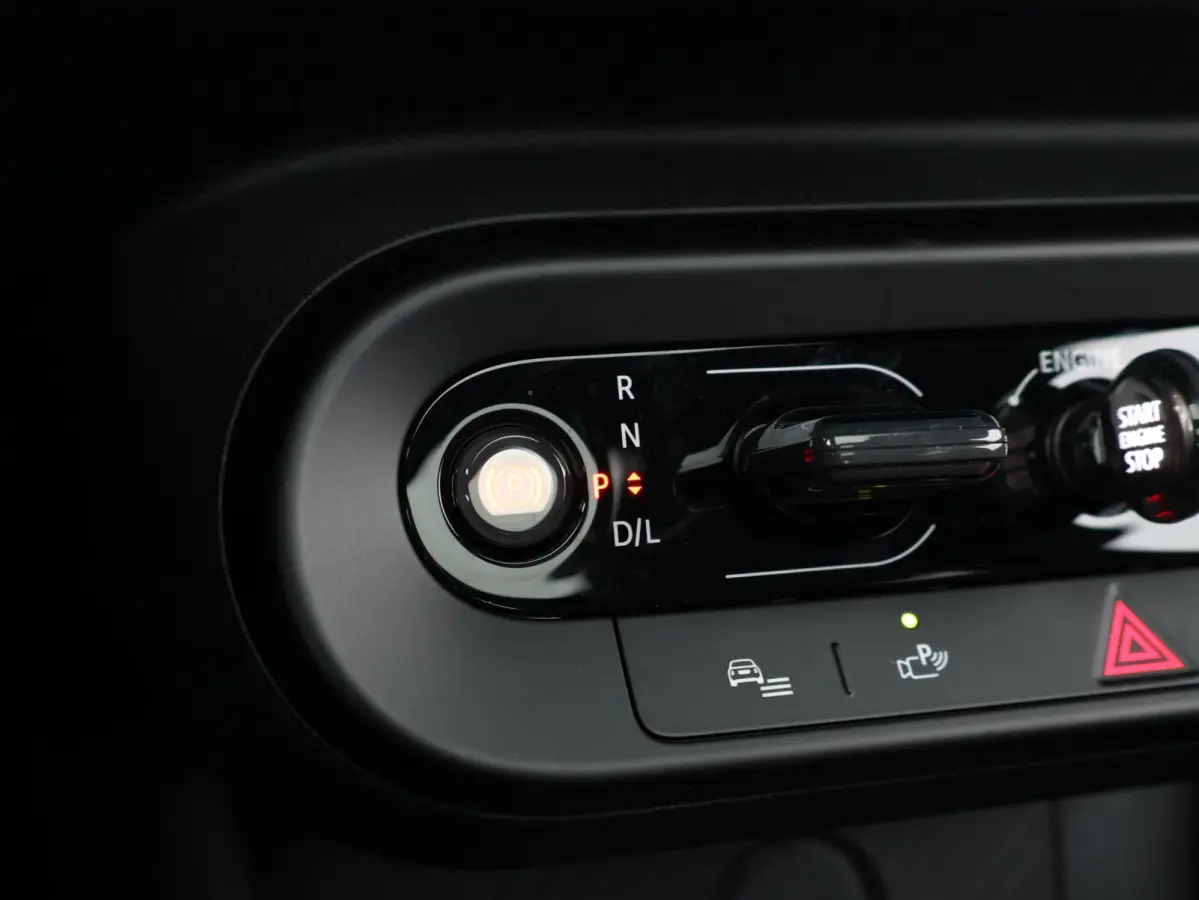 1.5 Cooper C Classic L Verwarmd Stuurwiel | Comforttoegang | Panoramadak | Harman Kardon | Head-Up | Stoelverwarming | Navigation AR |