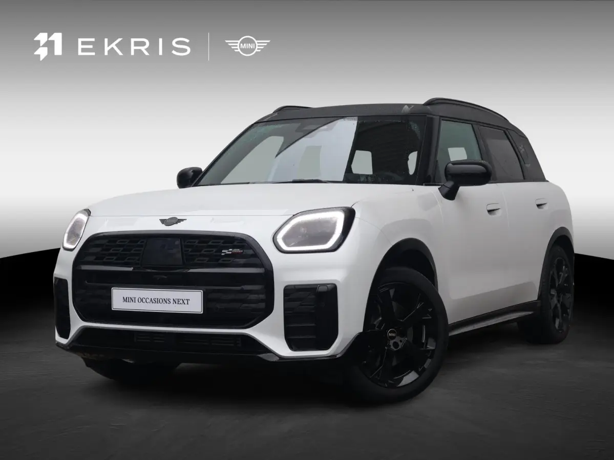 1.5 C John Cooper Works XL | Comforttoegang | Trekhaak | Panoramadak | Driving Assistant Professional | Harman Kardon | Head-Up | Elektr. Stoelen |