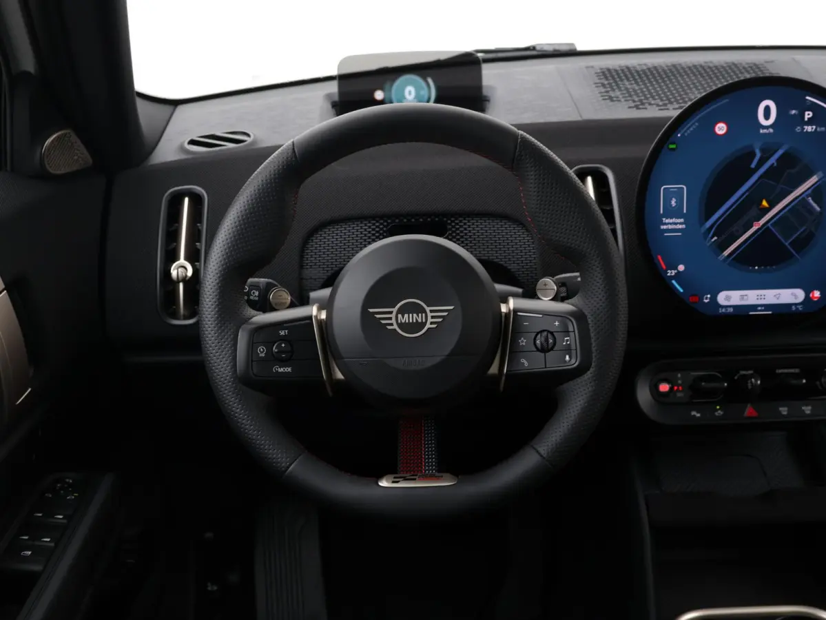 1.5 C John Cooper Works XL | Comforttoegang | Trekhaak | Panoramadak | Driving Assistant Professional | Harman Kardon | Head-Up | Elektr. Stoelen |
