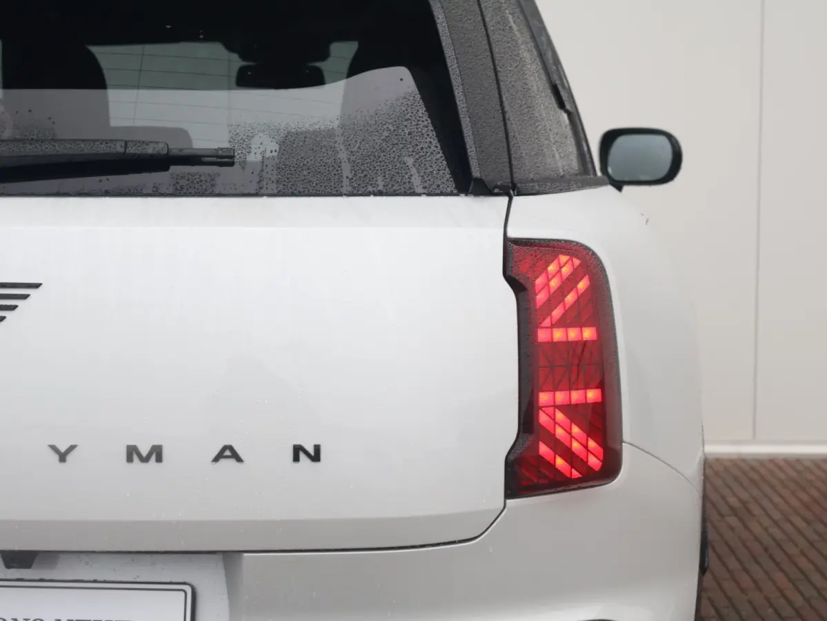 1.5 C John Cooper Works XL | Comforttoegang | Trekhaak | Panoramadak | Driving Assistant Professional | Harman Kardon | Head-Up | Elektr. Stoelen |