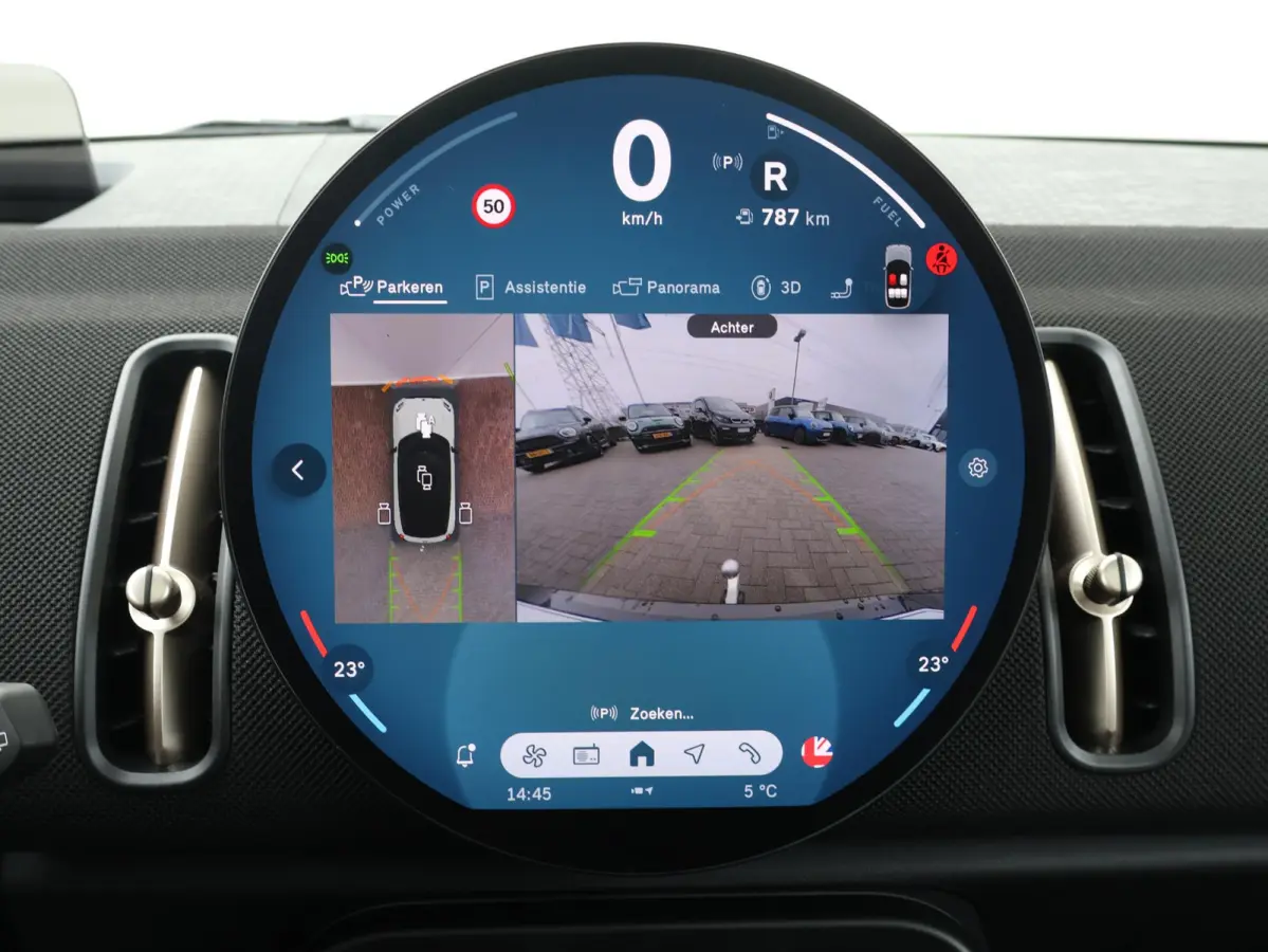 1.5 C John Cooper Works XL | Comforttoegang | Trekhaak | Panoramadak | Driving Assistant Professional | Harman Kardon | Head-Up | Elektr. Stoelen |