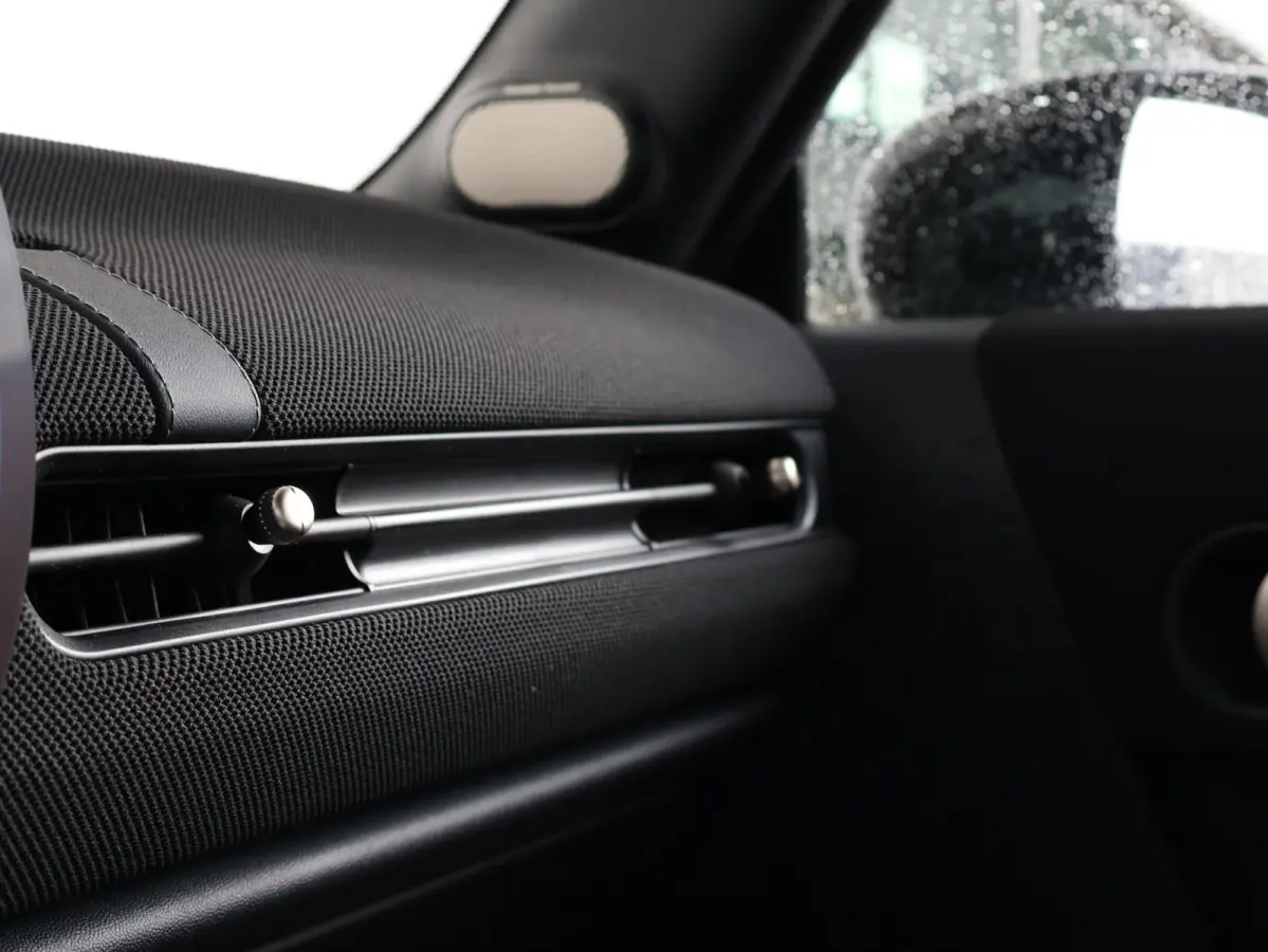 2.0 C John Cooper Works M | Verwarmd Stuurwiel | Comfort Access | Stoelverwarming | Harman Kardon | Head-Up |
