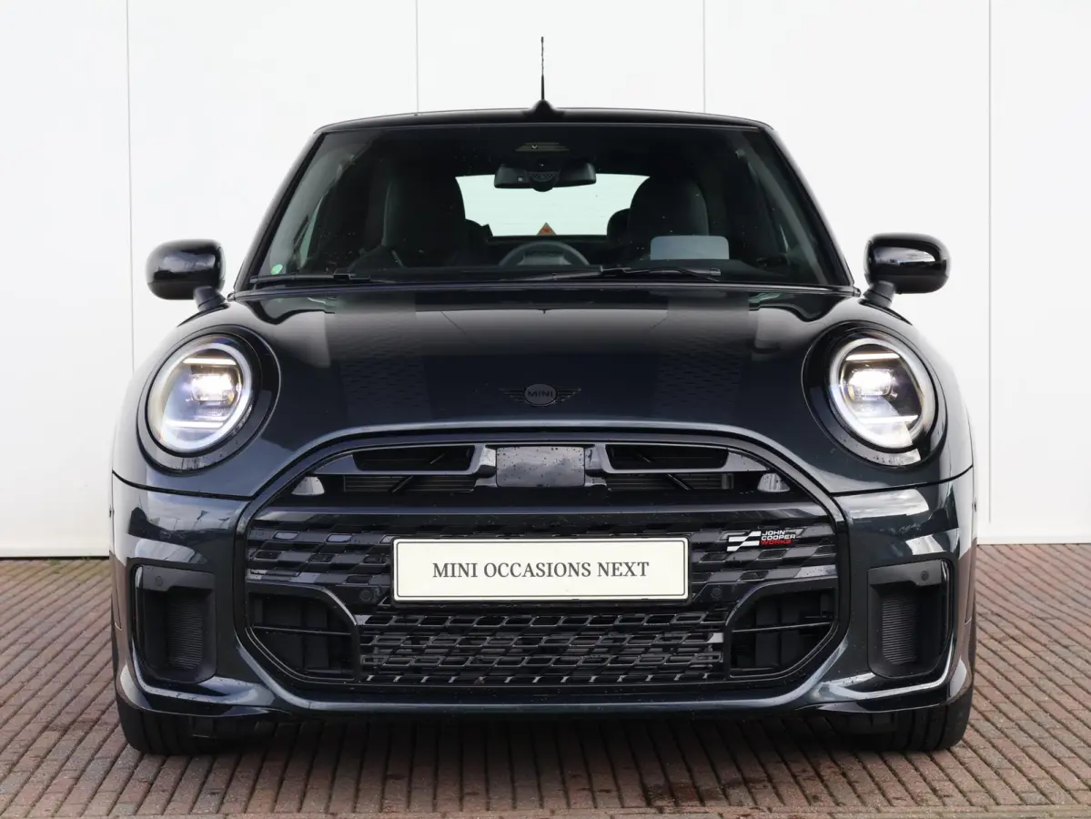 2.0 C John Cooper Works M | Verwarmd Stuurwiel | Comfort Access | Stoelverwarming | Harman Kardon | Head-Up |