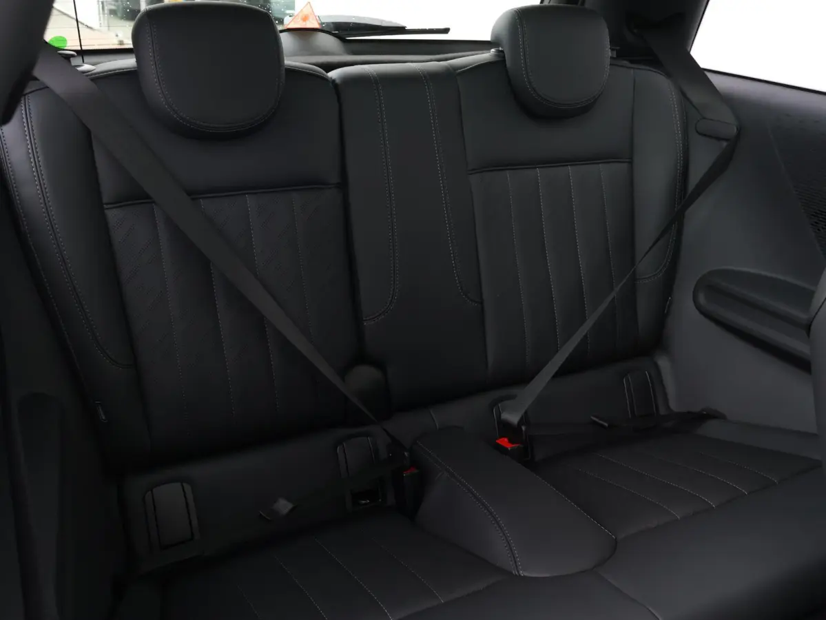 1.5 Cooper C John Cooper Works XL Comforttoegang | Panoramadak | Driving Assistant Professional | Harman Kardon | Head-Up | Elektr. Stoelen |