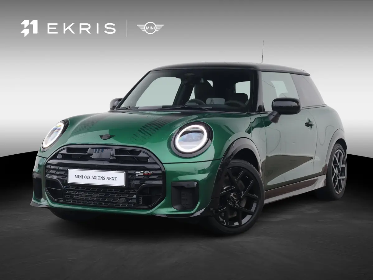 1.5 Cooper C John Cooper Works XL Comforttoegang | Panoramadak | Driving Assistant Professional | Harman Kardon | Head-Up | Elektr. Stoelen |