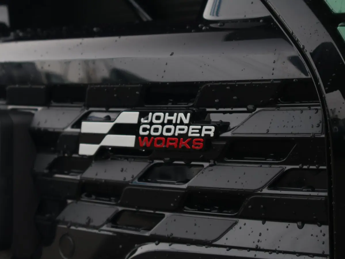 1.5 Cooper C John Cooper Works XL Comforttoegang | Panoramadak | Driving Assistant Professional | Harman Kardon | Head-Up | Elektr. Stoelen |