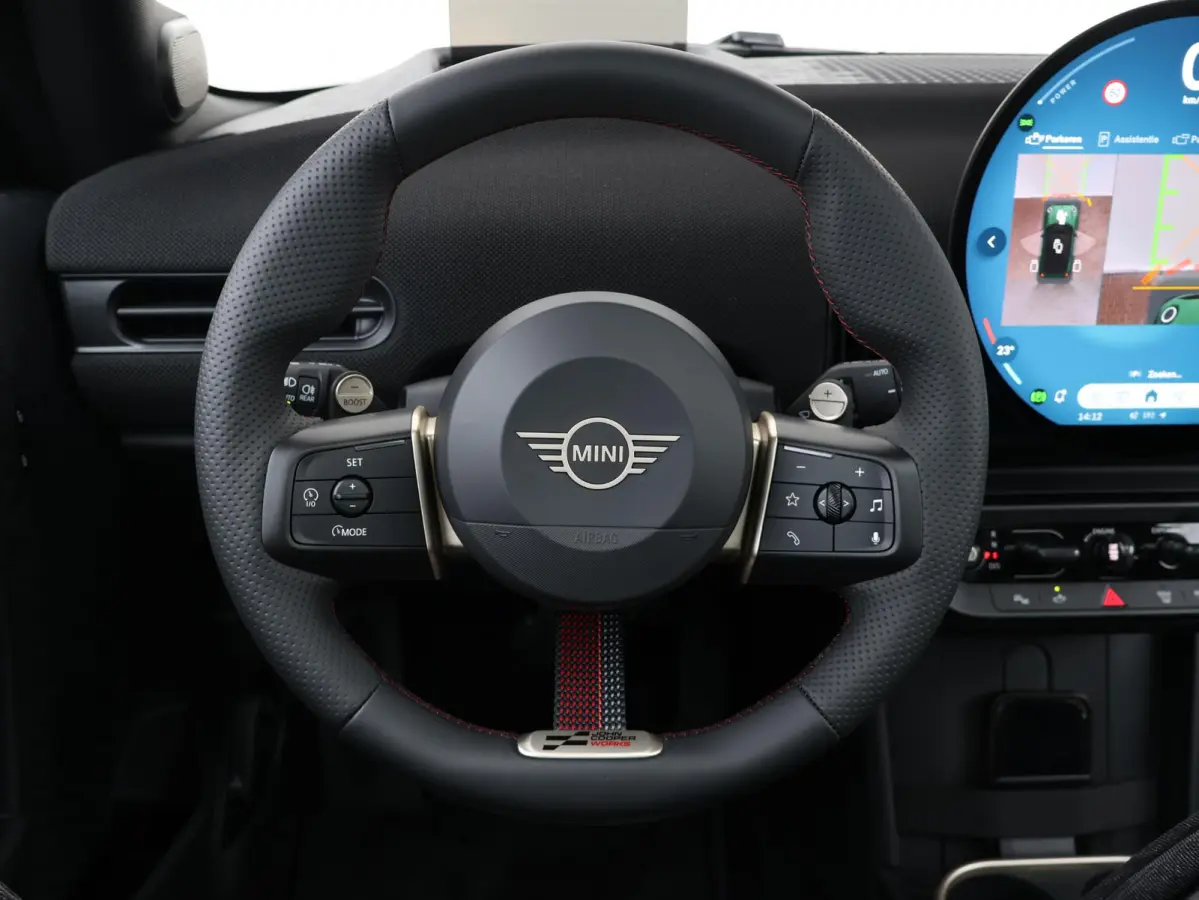1.5 Cooper C John Cooper Works XL Comforttoegang | Panoramadak | Driving Assistant Professional | Harman Kardon | Head-Up | Elektr. Stoelen |