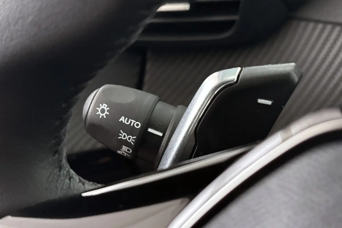 1.2 Hybrid 110 e-DCS6 Allure 360-Camera Dodehoek Navi Apple CarPlay