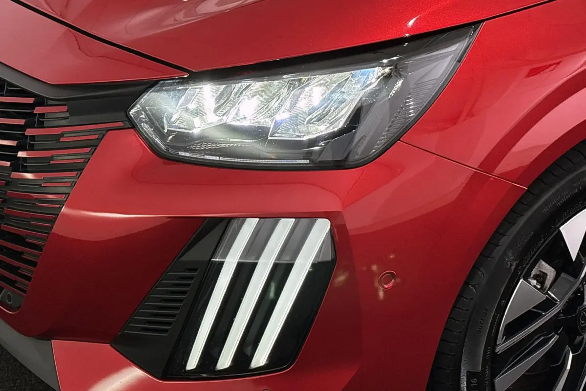 1.2 Hybrid 110 e-DCS6 Allure 360-Camera Dodehoek Navi Apple CarPlay