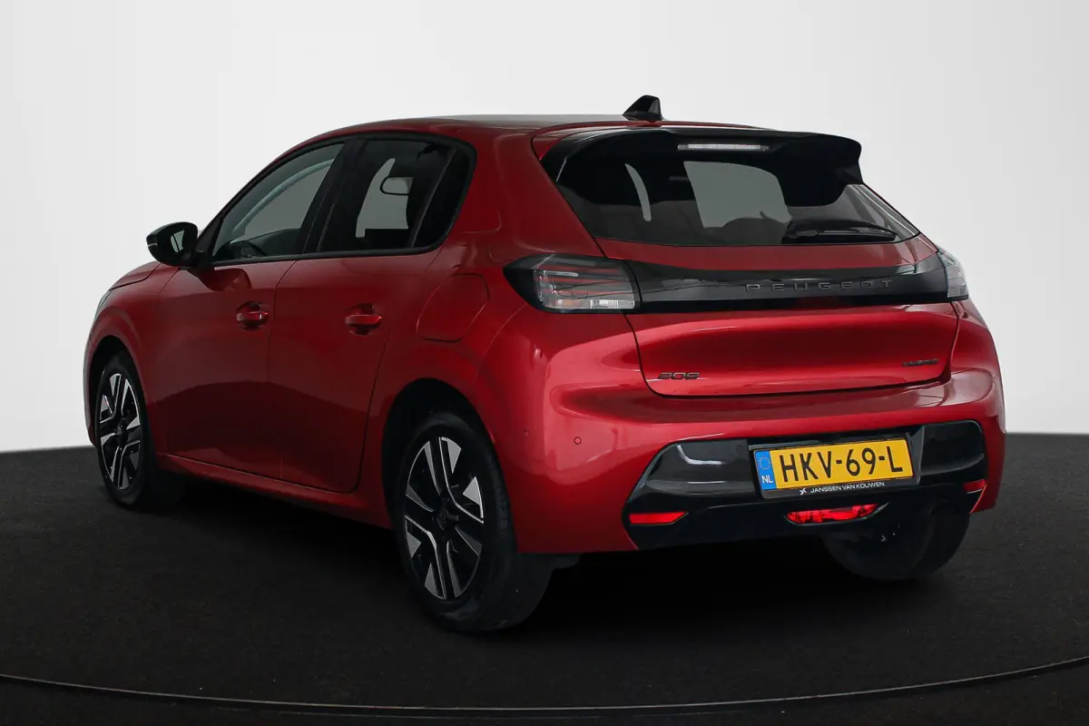 1.2 Hybrid 110 e-DCS6 Allure 360-Camera Dodehoek Navi Apple CarPlay