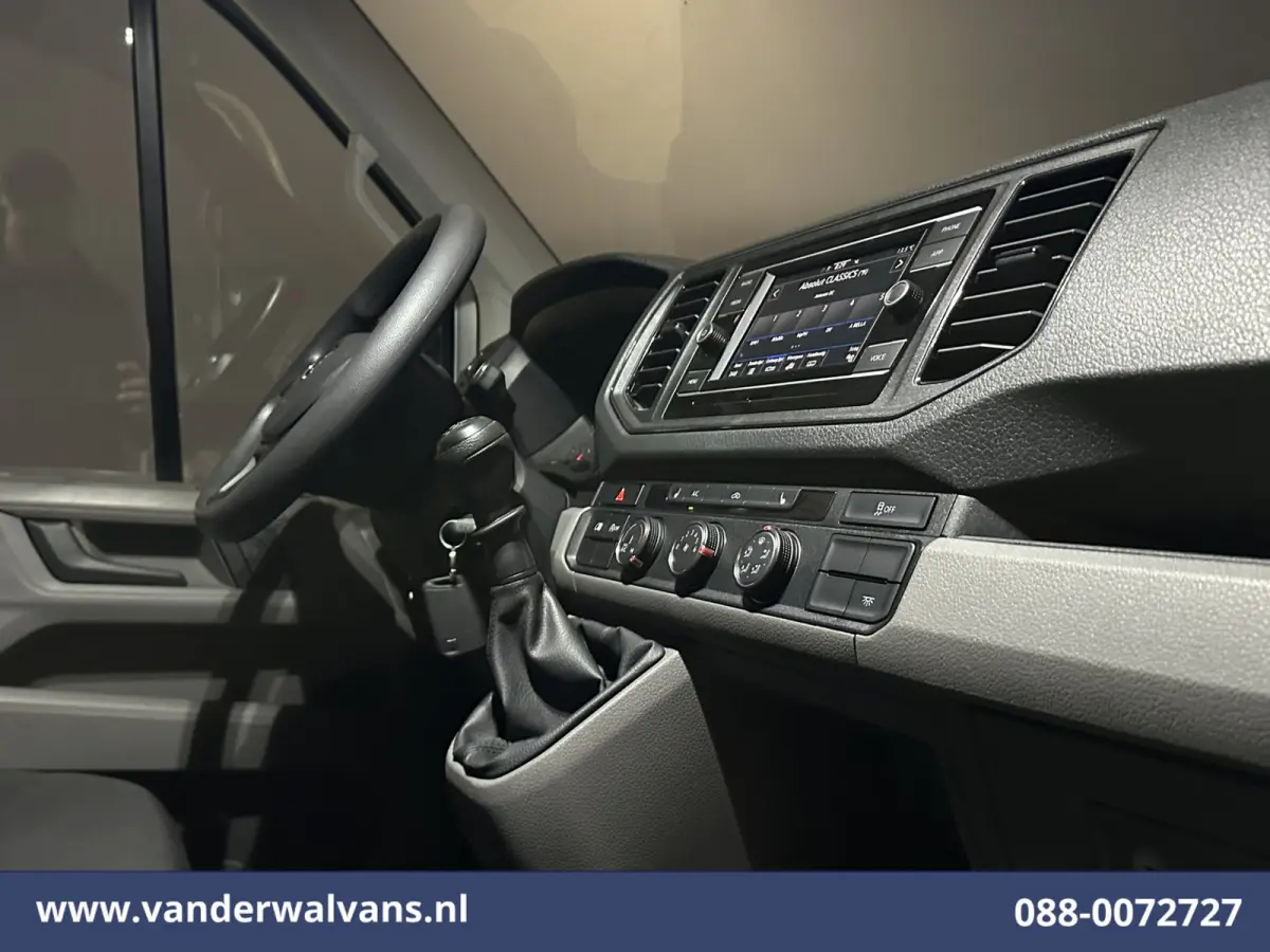 2.0 TDI 177pk L3H3 L2H2 Euro6 Airco | Camera | Apple Carplay | Stoelverwarming Android Auto, Bijrijdersbank