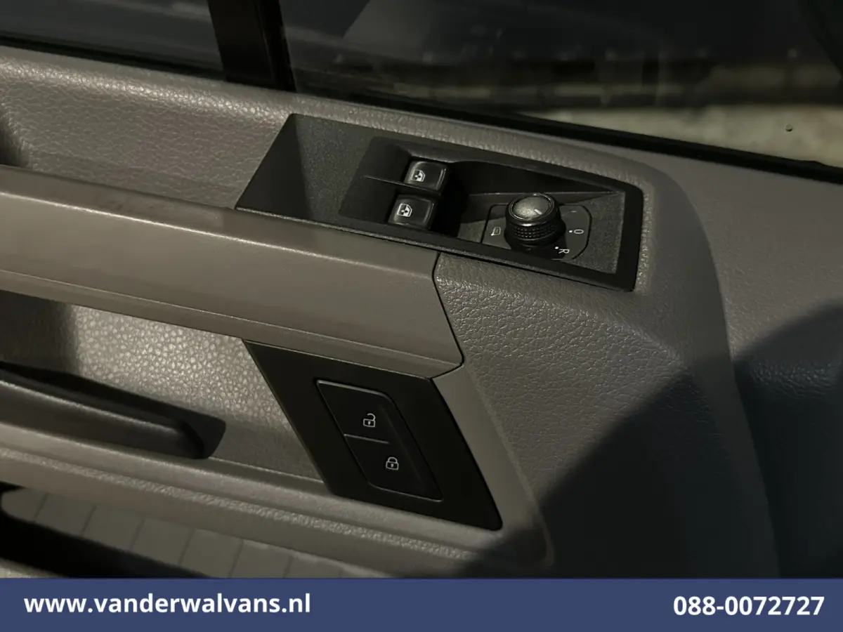 2.0 TDI 177pk L3H3 L2H2 Euro6 Airco | Camera | Apple Carplay | Stoelverwarming Android Auto, Bijrijdersbank