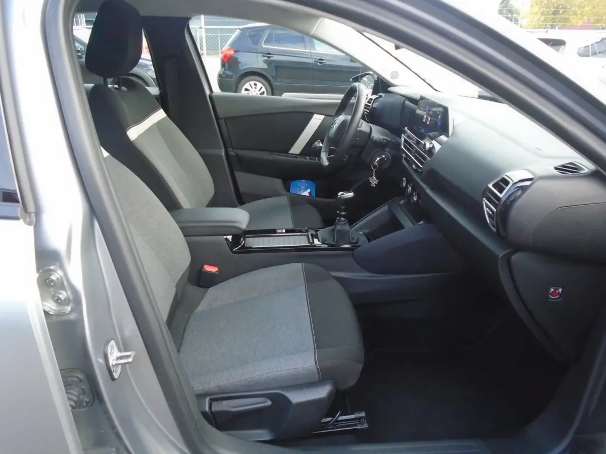 1.2 PureTech Feel,Camera,Navi,Cruise