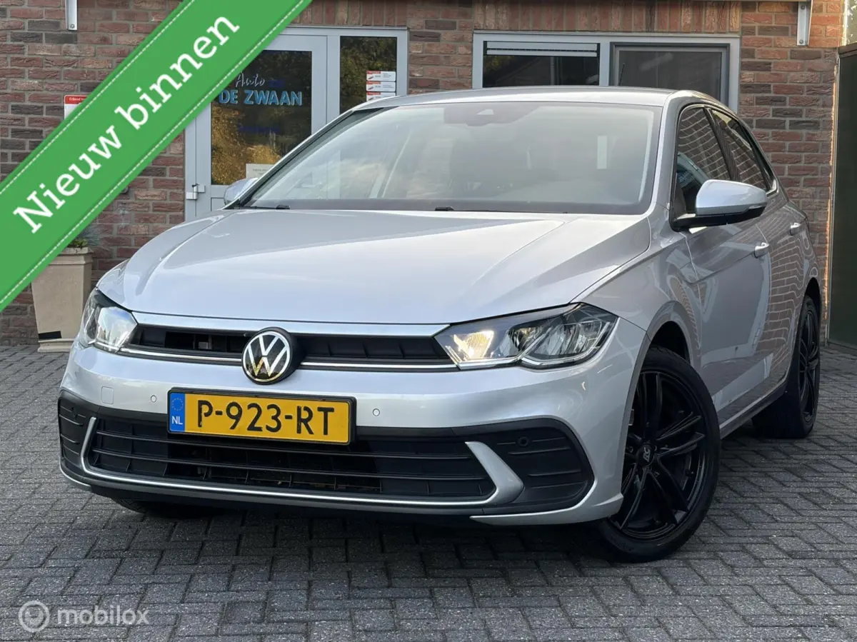 1.0 TSI Life Business|Carplay|Parkeersensoren|Stoelverwarming|17 inch|Navigatie.