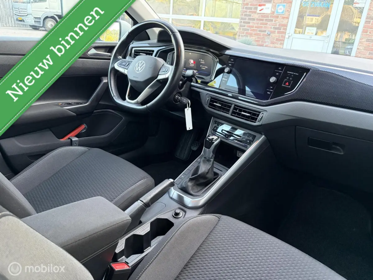 1.0 TSI Life Business|Carplay|Parkeersensoren|Stoelverwarming|17 inch|Navigatie.